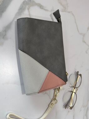 Colorblock Wristlet Wallet in Gray, Pink & Cream
